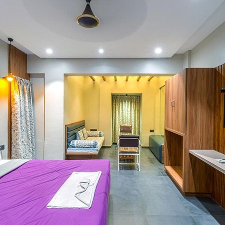 Hotel Vrindavan Deluxe Kolhapur Exterior foto